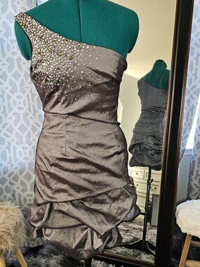 Cache Metallic One‑Shoulder Ruched Cocktail Dress – Size 6